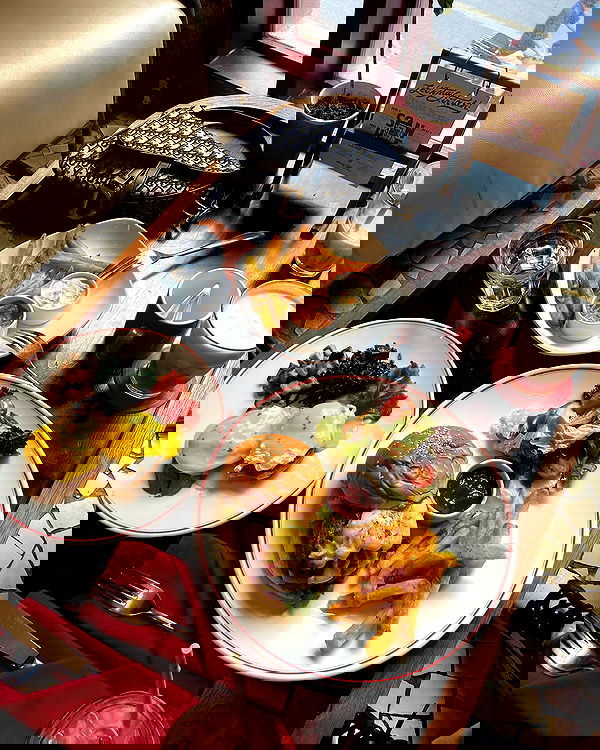 tgiangya image ~ Altpins