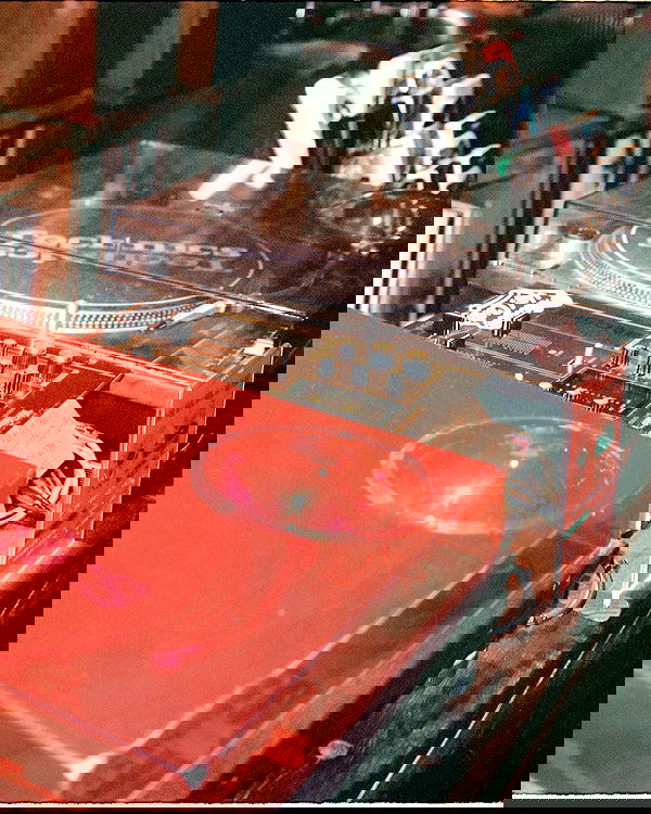 tgiangya image ~ Altpins