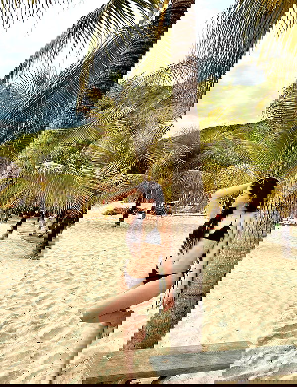 tgiangya image ~ Altpins