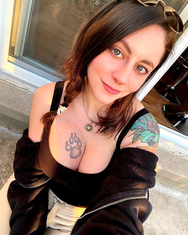 the.kawaii.waifux instagram image archive image