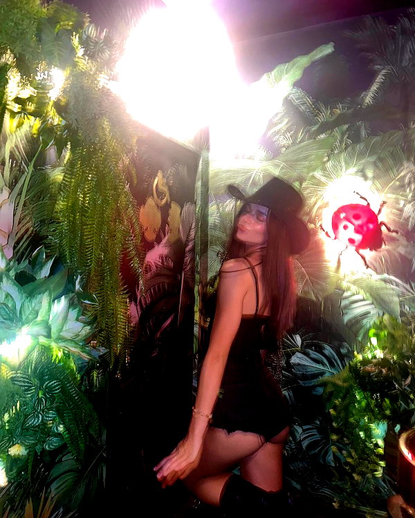 thelauren111 instagram image archive image