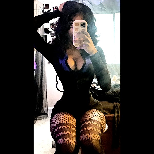 thelovewltch instagram image archive image