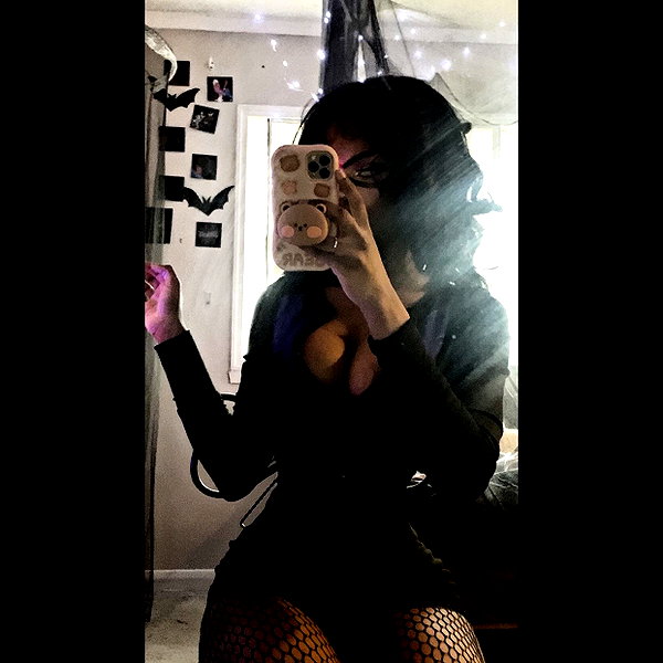 thelovewltch instagram image archive image