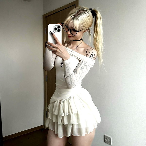 ti_joyy instagram image archive image