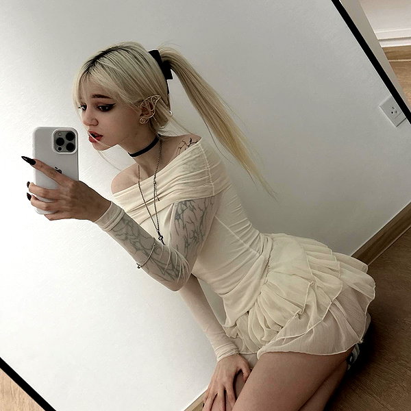 ti_joyy instagram image archive image
