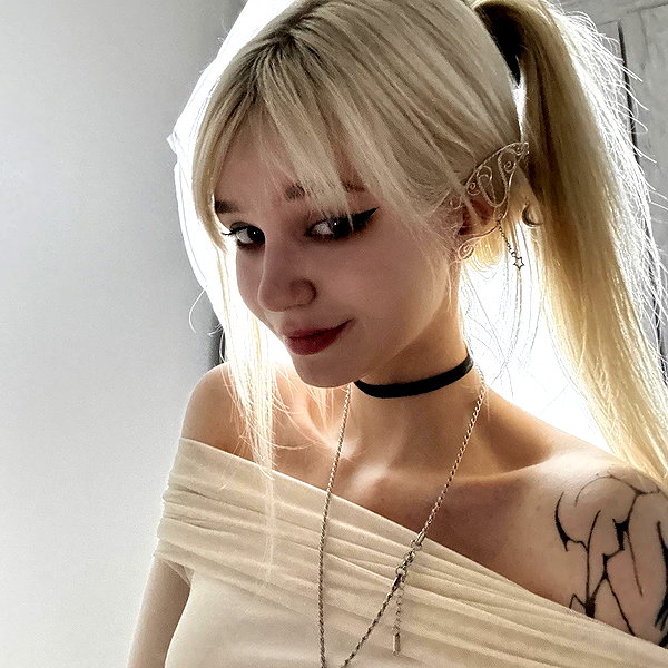 ti_joyy instagram image archive image