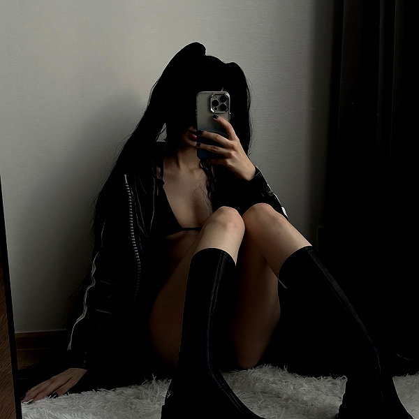 ti_joyy instagram image archive image