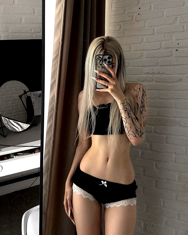 ti_joyy instagram image archive image