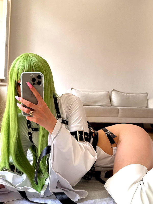 ti_joyy instagram image archive image
