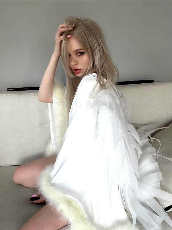 ti_joyy instagram image archive image