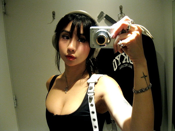 tiffanobi instagram image archive image