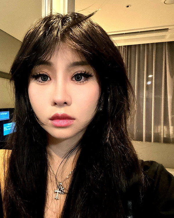 tiffanobi instagram image archive image