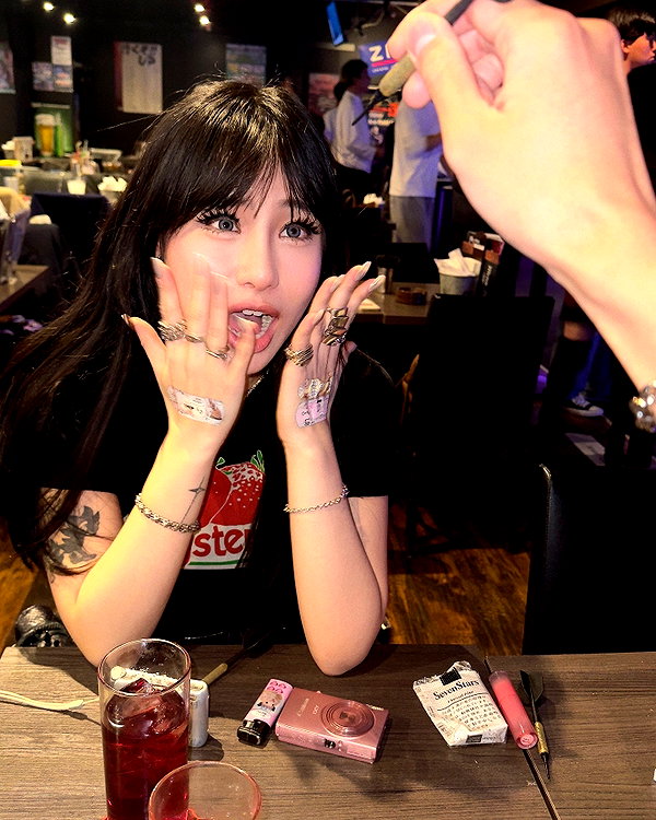 tiffanobi instagram image archive image