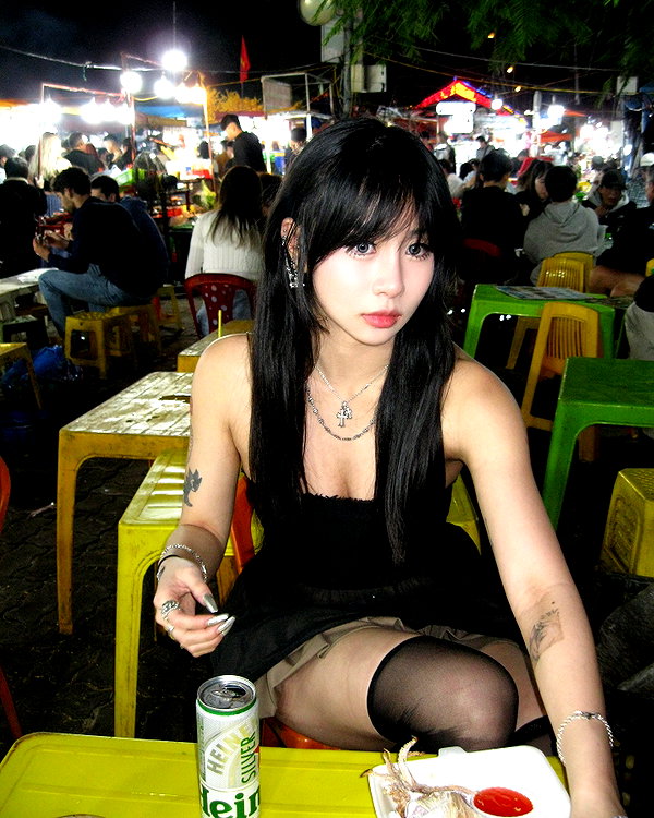 tiffanobi instagram image archive image