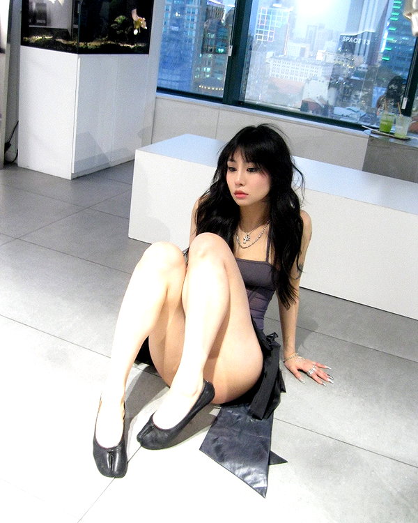 tiffanobi instagram image archive image
