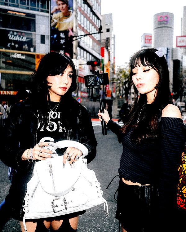 tiffanobi instagram image archive image