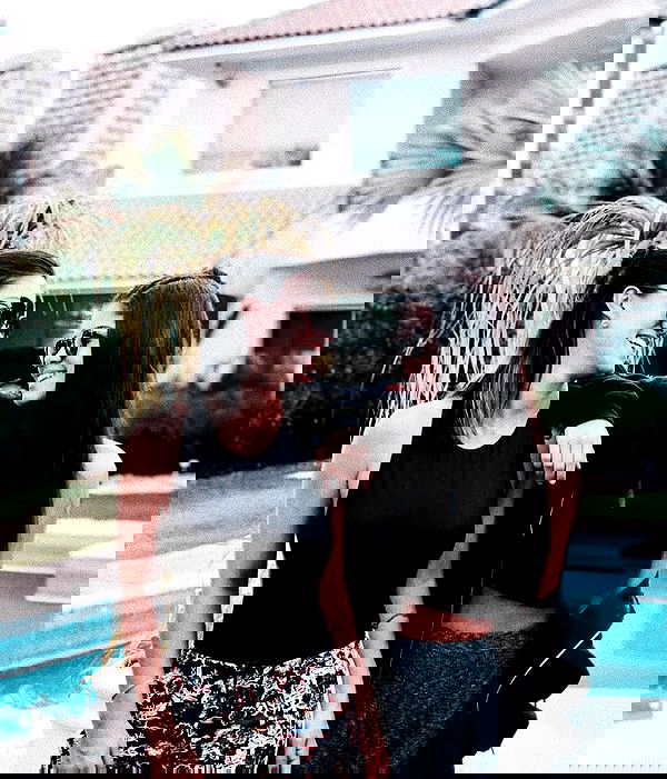 tiliaoficial tiliaoficial archive image