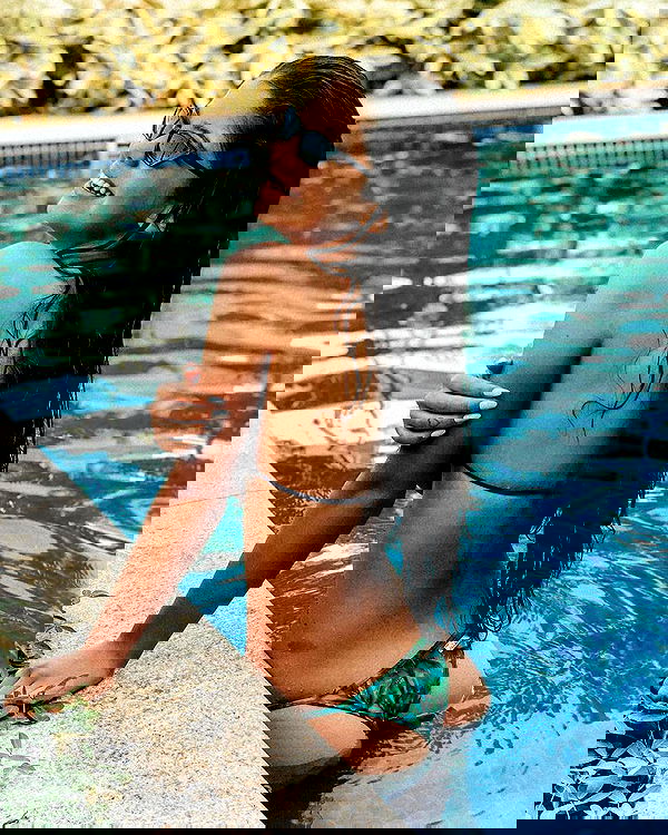 tiliaoficial tiliaoficial archive image