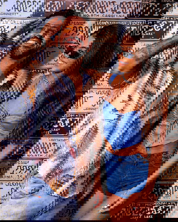 tiliaoficial tiliaoficial archive image