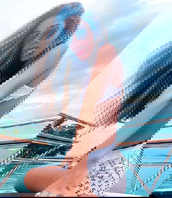 tiliaoficial tiliaoficial archive image