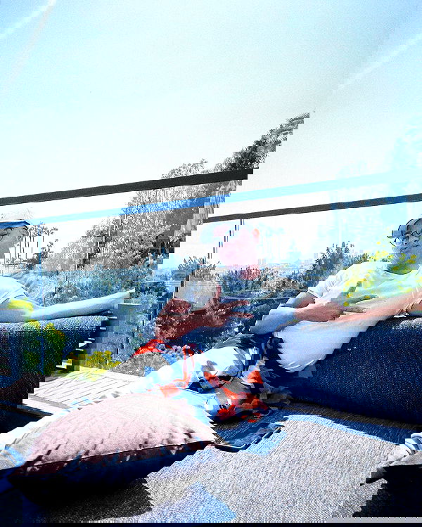 tiliaoficial tiliaoficial archive image