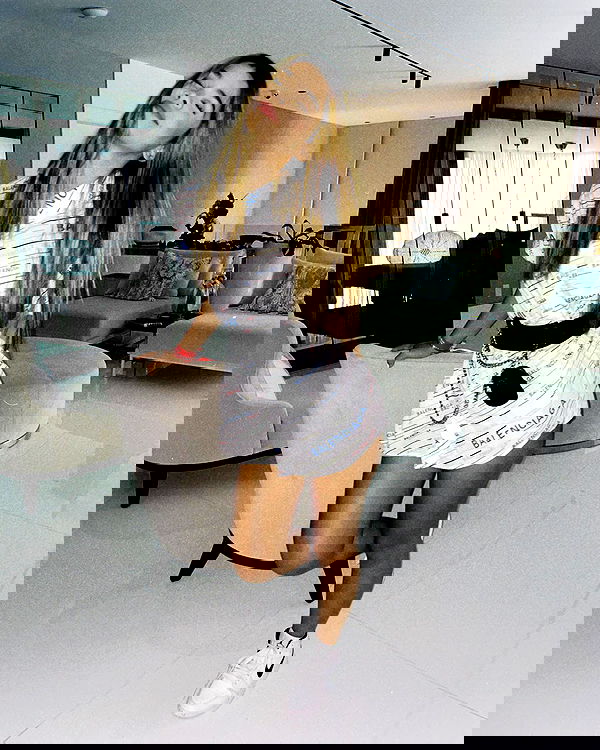 tiliaoficial tiliaoficial archive image