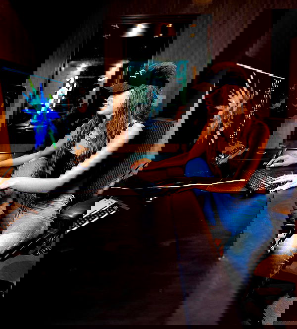 tiliaoficial tiliaoficial archive image