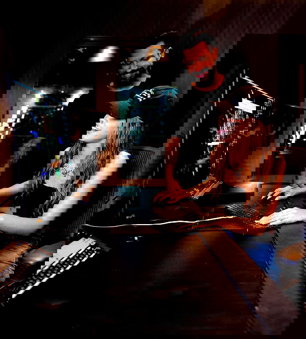 tiliaoficial tiliaoficial archive image