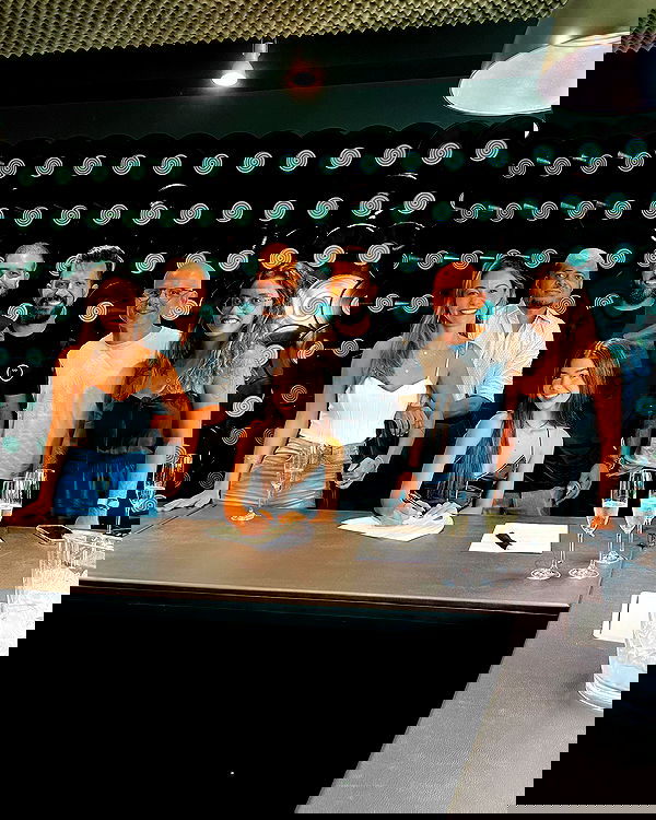 tiliaoficial tiliaoficial archive image