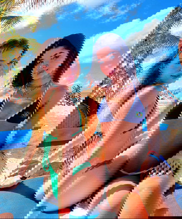 tiliaoficial tiliaoficial archive image