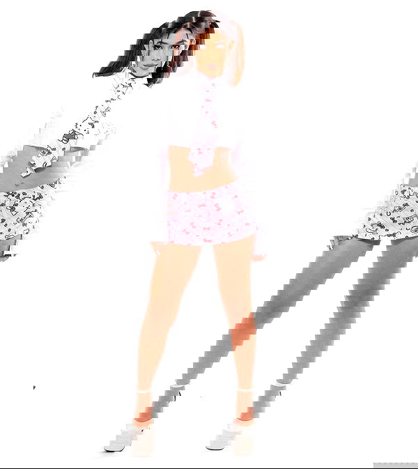 tiliaoficial tiliaoficial archive image