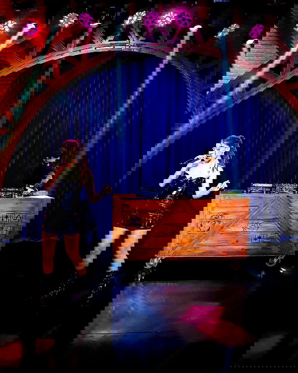 tiliaoficial tiliaoficial archive image