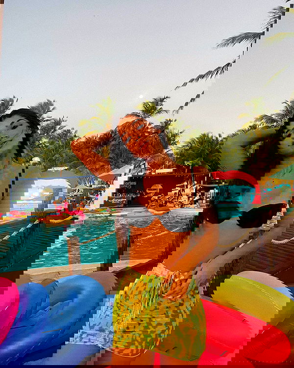 tiliaoficial tiliaoficial archive image