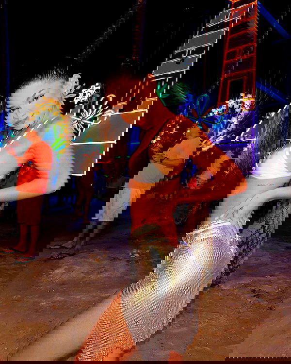 tiliaoficial tiliaoficial archive image