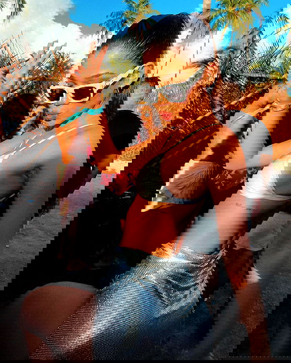 tiliaoficial tiliaoficial archive image