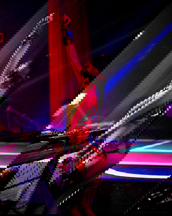 tiliaoficial tiliaoficial archive image