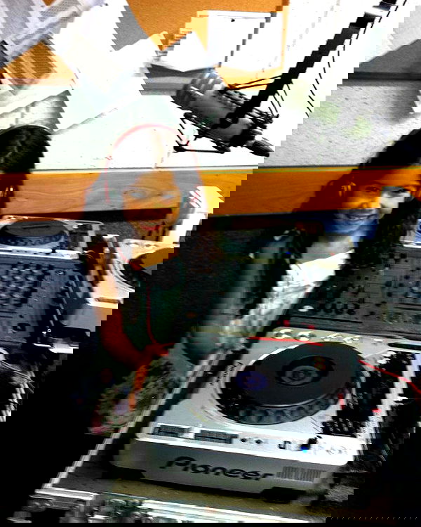 tiliaoficial tiliaoficial archive image