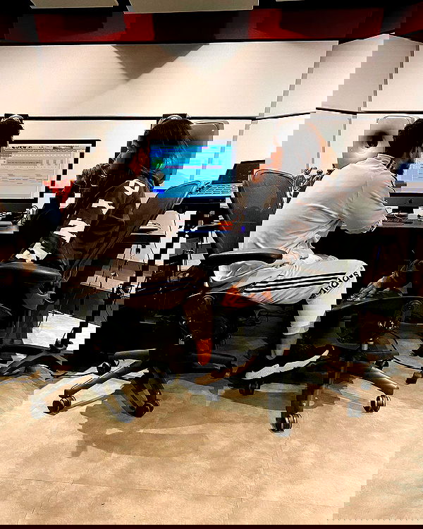 tiliaoficial tiliaoficial archive image