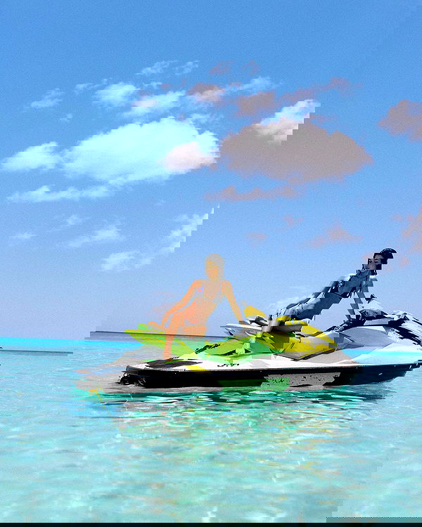 tiliaoficial tiliaoficial archive image