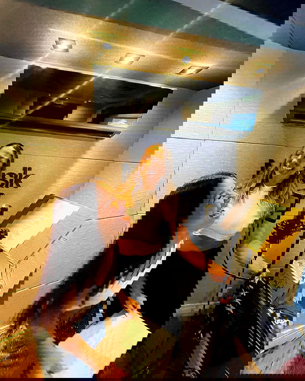 tiliaoficial tiliaoficial archive image