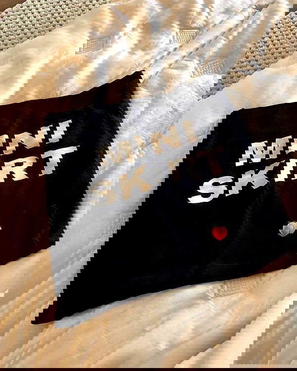 tiliaoficial tiliaoficial archive image