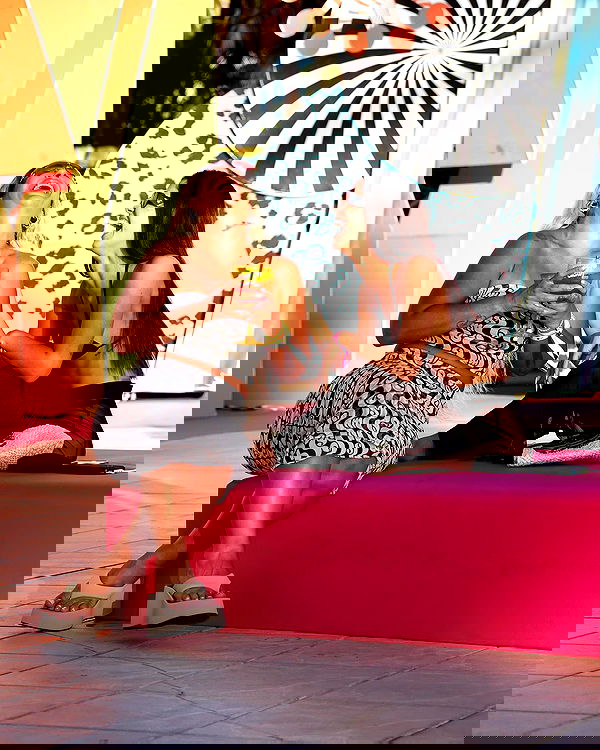 tiliaoficial tiliaoficial archive image