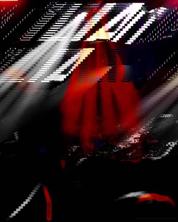 tiliaoficial tiliaoficial archive image