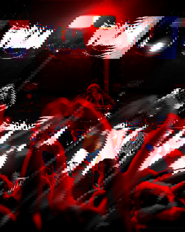 tiliaoficial tiliaoficial archive image