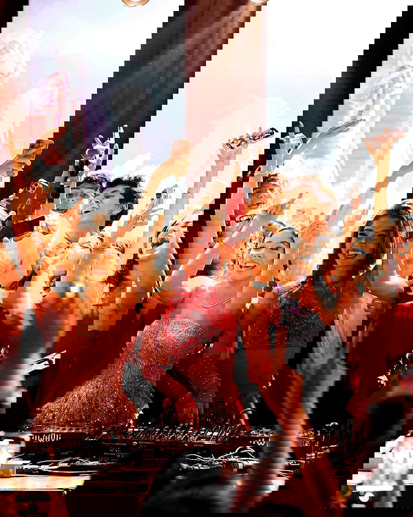 tiliaoficial tiliaoficial archive image