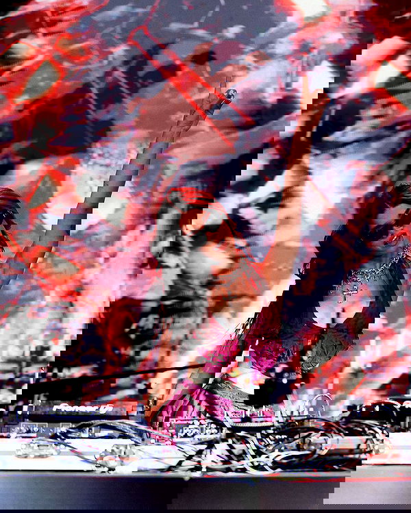 tiliaoficial tiliaoficial archive image