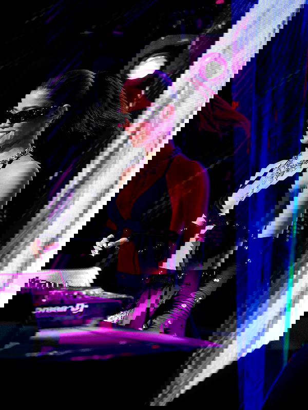 tiliaoficial tiliaoficial archive image