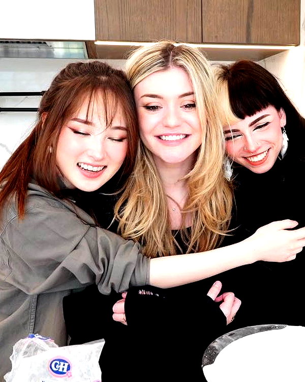 tinakitten instagram image archive image