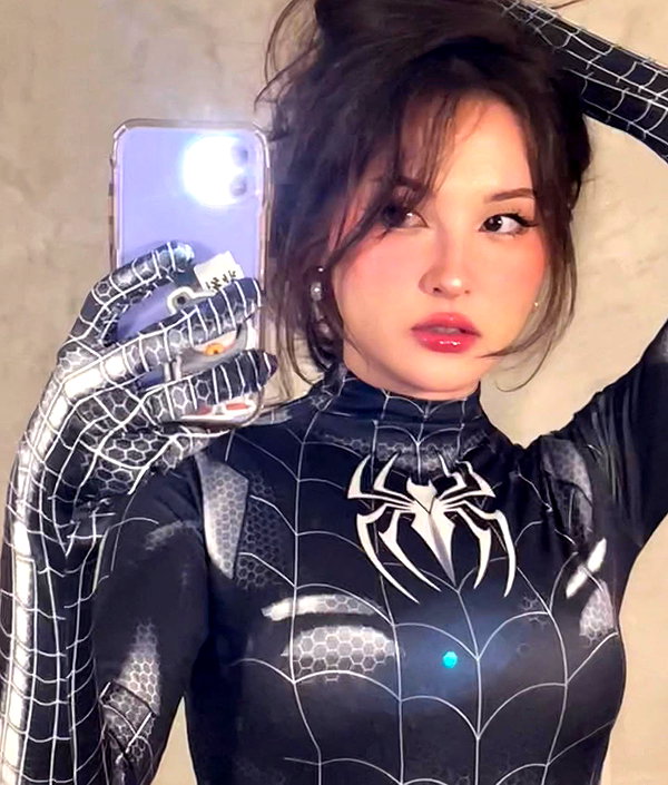 tinakitten instagram image archive image