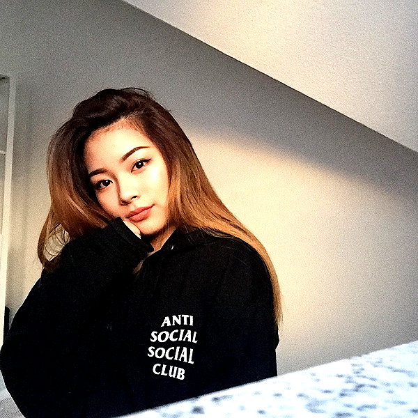 tingting_lai instagram image archive image